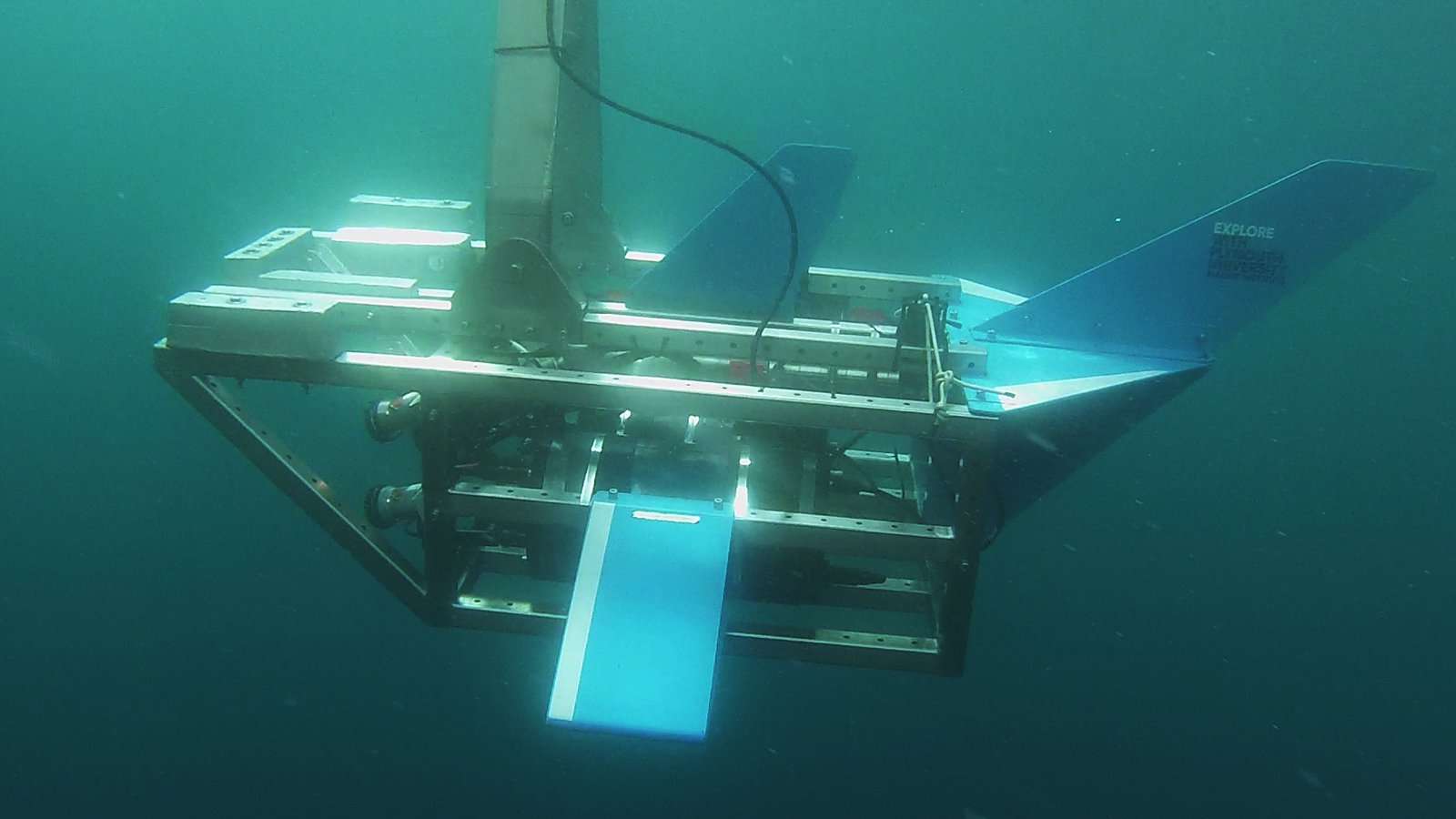 Mr Rov submersible with SpaceLogger.S10 data logger aboard